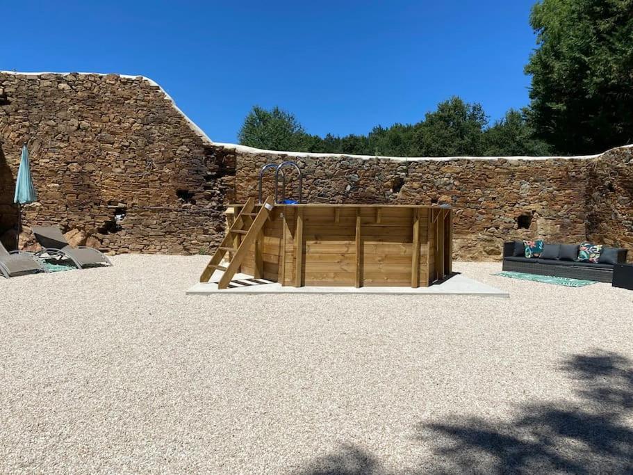 Holiday home In La Riviere With Shared Pool Champagnac-la-Riviere