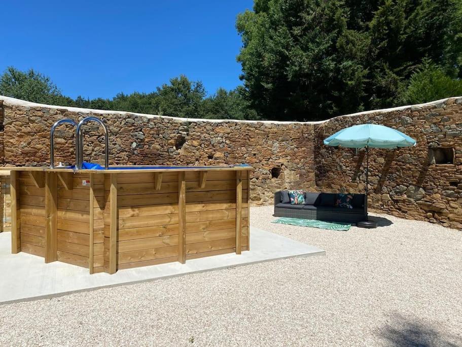 In La Riviere With Shared Pool Champagnac-la-Riviere