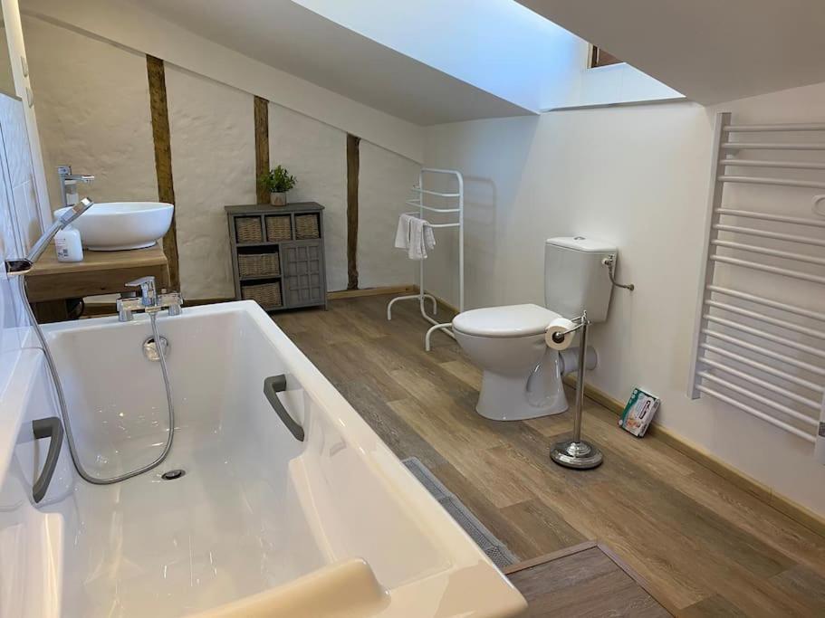 In La Riviere With Shared Pool Holiday home