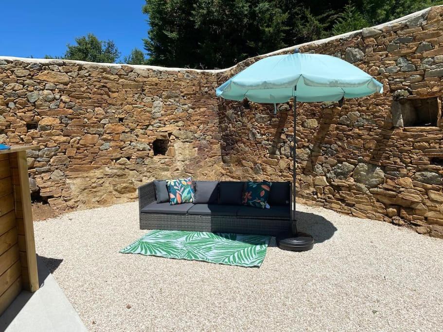 In La Riviere With Shared Pool *